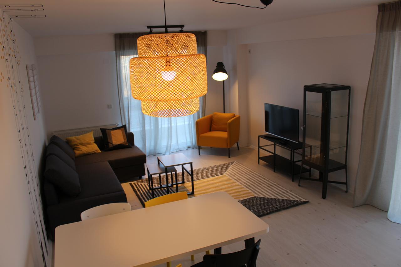 Airport Residence 2 Отопени Экстерьер фото